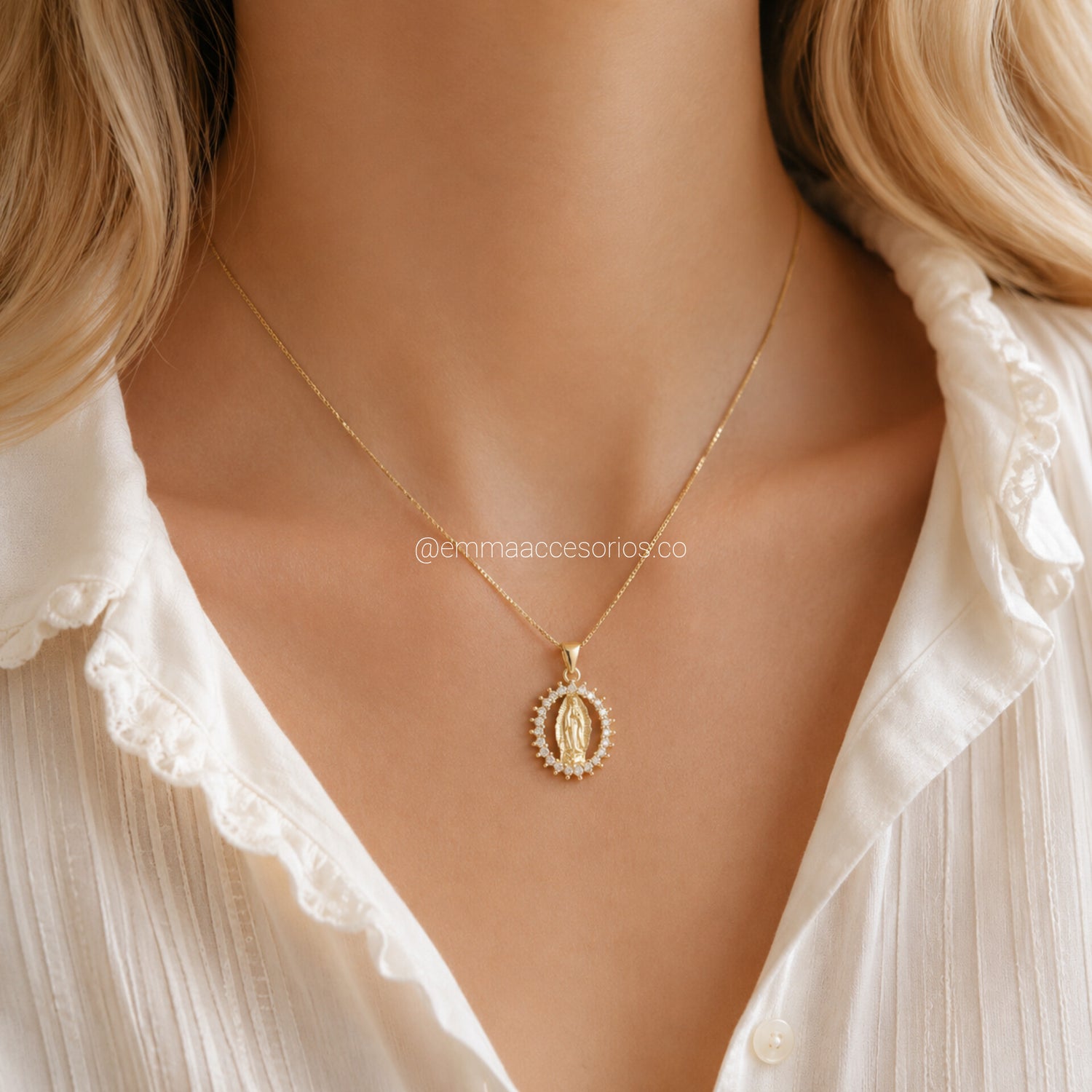 CADENA VIRGEN ZIRCON